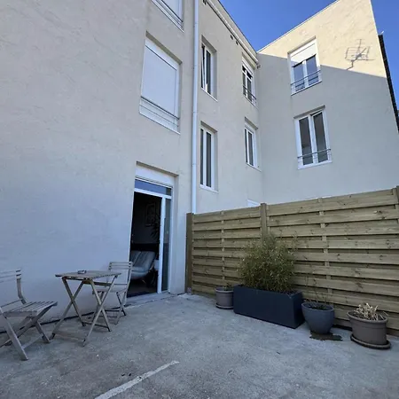 L'ecrin - Rez De Chausse - Idealement Situe - Terrasse