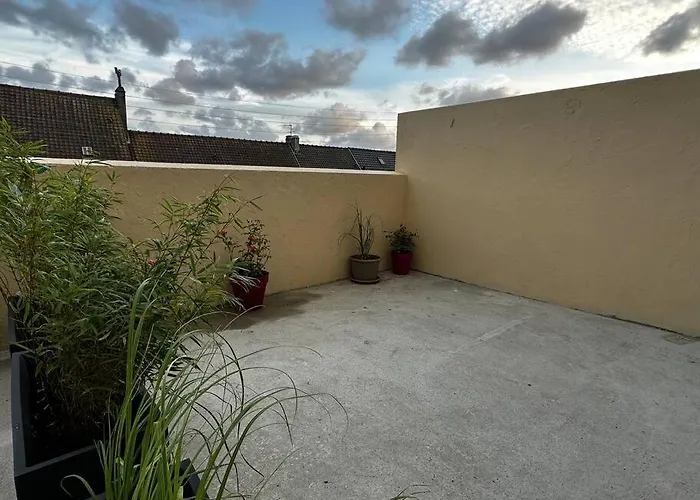 L'ecrin - Rez De Chausse - Idealement Situe - Terrasse شقة