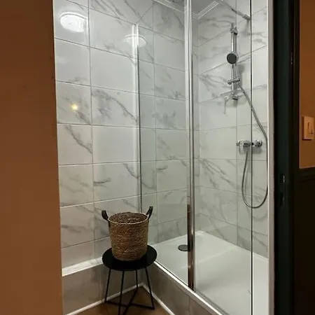 L'écrin - Rez De Chaussé - Idéalement Situé - Terrasse